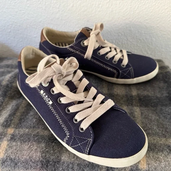 Taos Star Burst Canvas Sneakers Navy 8 Everyday Stylish Comfort Boho Casual - Picture 3 of 10